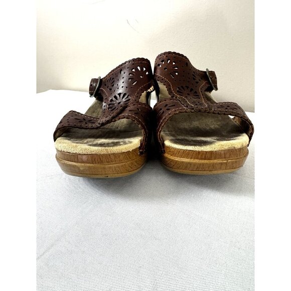 Dansko Sapphire Brown Leather Laser Cut Wedge 8.5 Sandals Comfort Boho Artisanal - Picture 16 of 16